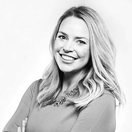 Headshot of Stephanie Barkow.